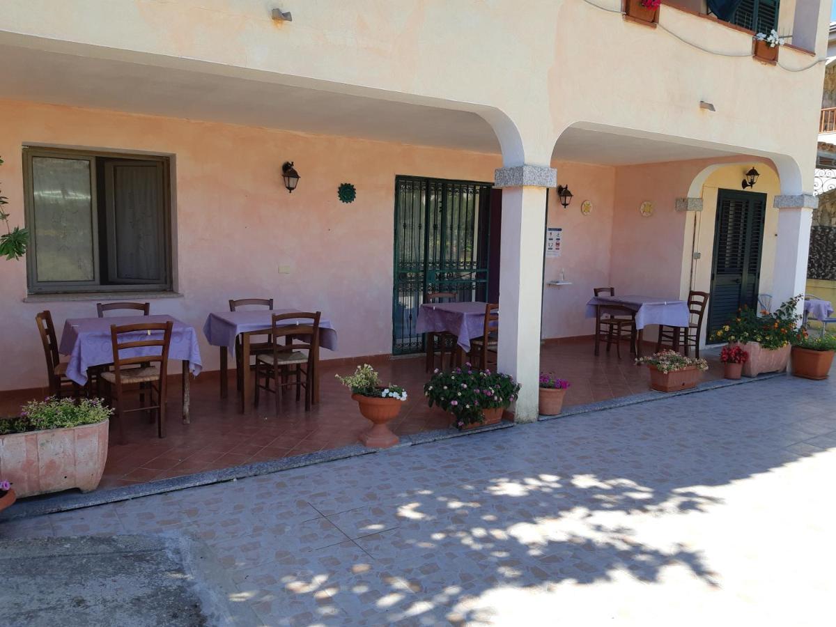 Affittacamere Da Antonella Posada (Sardinia) Exterior foto